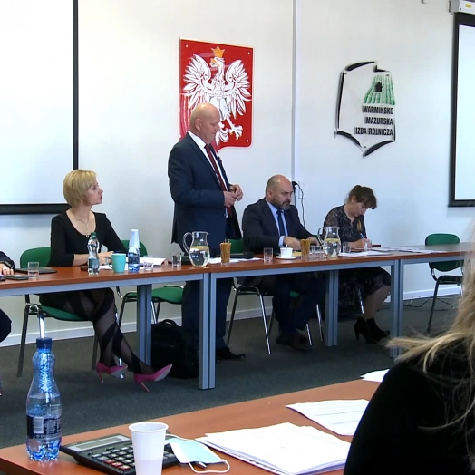 Osiemnaste ognisko ASF, nagły wzrost cen nawozów, niskie ceny w skupach żywca wieprzowego i mleka. O zagrożeniach, z jakimi borykają się lokalni producenci rolni, dyskutowano podczas Walnego Zgromadzenia Warmińsko-Mazurskiej Izby Rolniczej.